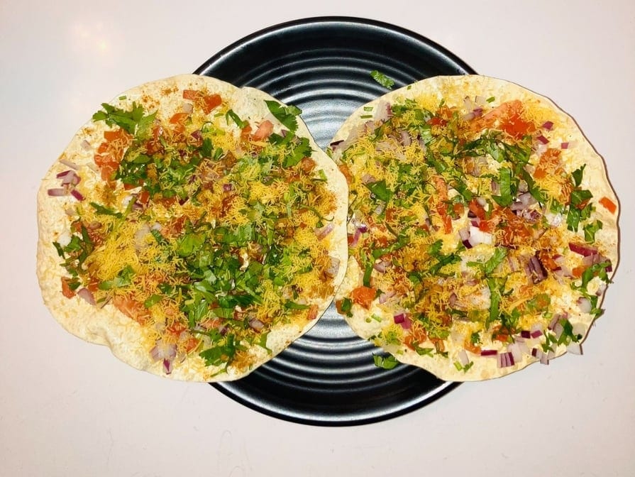 Masala Pappad (2 Pieces) (Online).