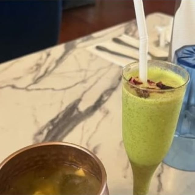 Paan Shot.