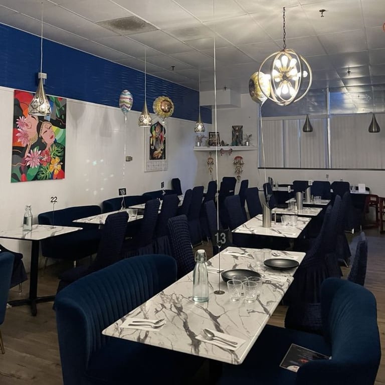 Casual Ambiance, Big Flavors🍽️
