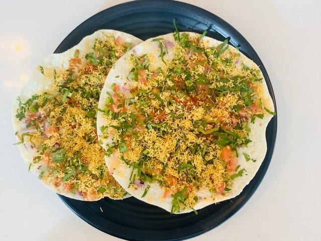 Masala Khichiya (2 PCs) (Online).