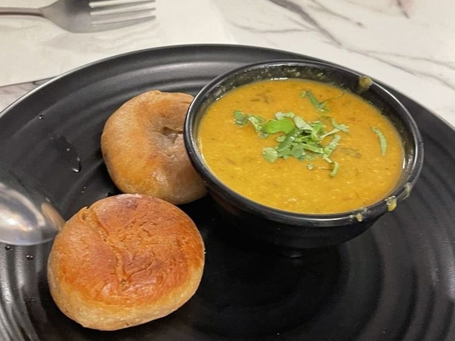 2 Baati & 8 Oz Daal.