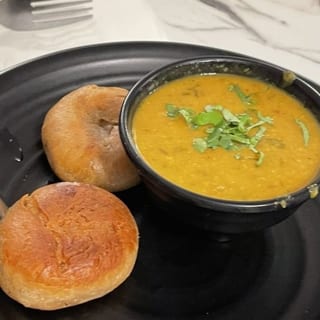 2 Baati & 8 Oz Daal